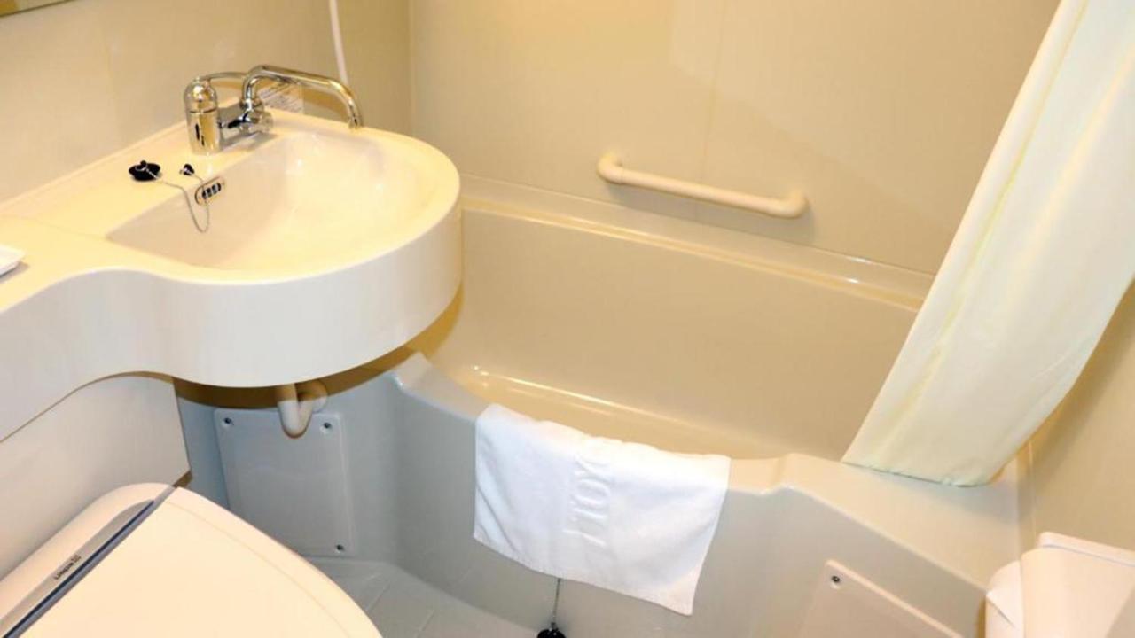 Toyoko Inn Misato-Chuo Ekimae 미사토 외부 사진